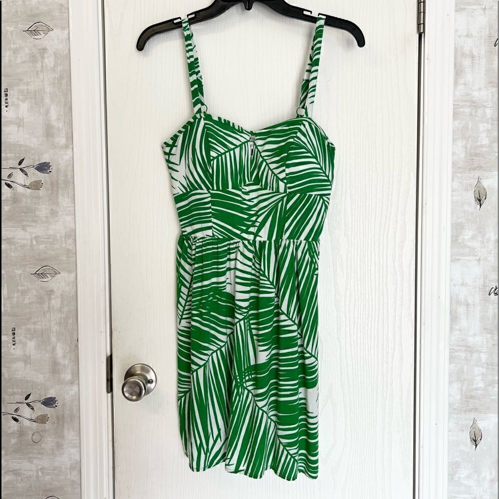 AUW Dress
